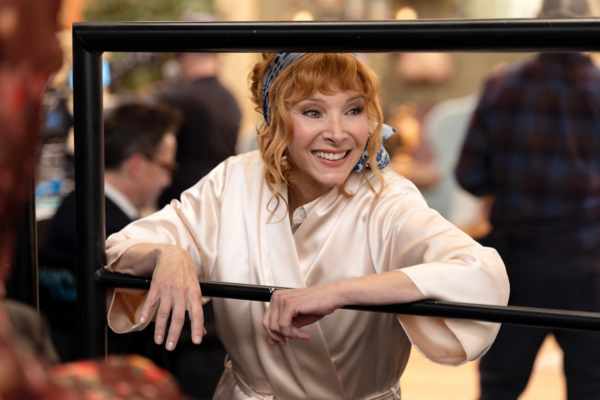 lisa kudrow in a scene from the comeback