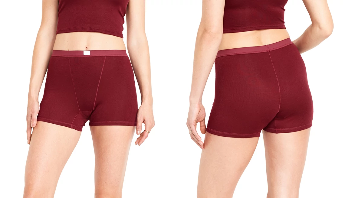 Get the right size Old Navy Women’s High-Waisted Ribbed Boyshort Briefs in Burgundy