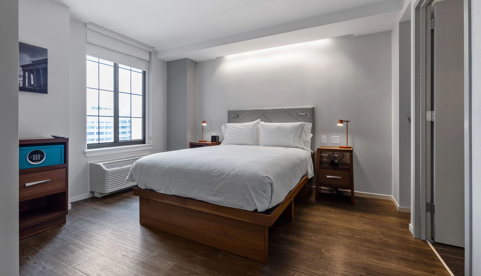4 Affordable Lodging Options for Budget Travelers
