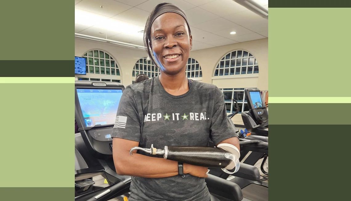 danielle green smiling during a visit to her gym