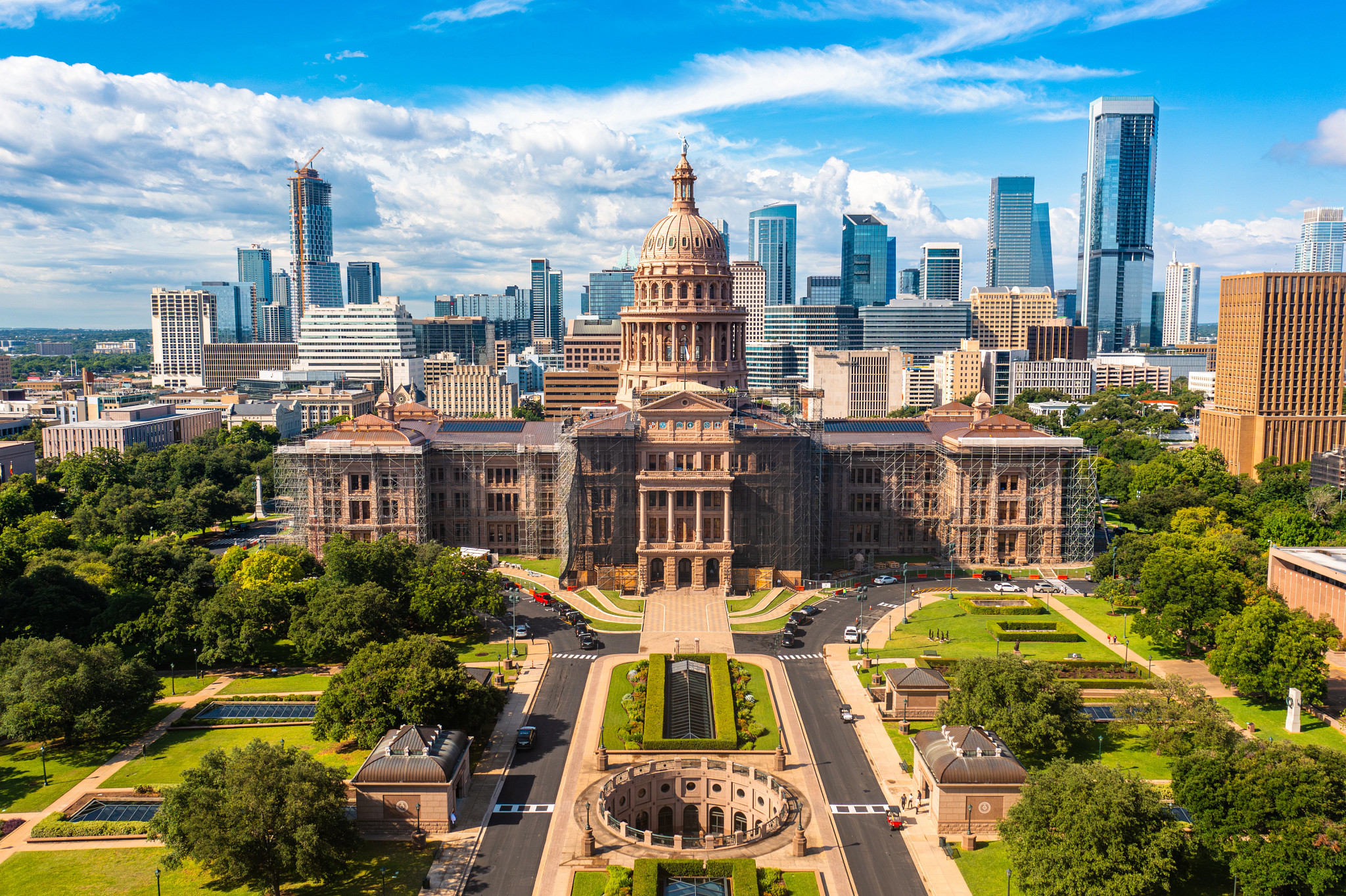 Texas state capitol and skyline in Austin, Texas