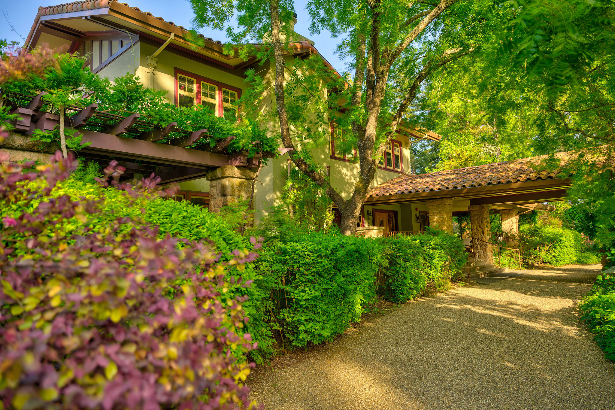 A Local’s Guide to Napa and Sonoma Wine Country Trefthen’s villa