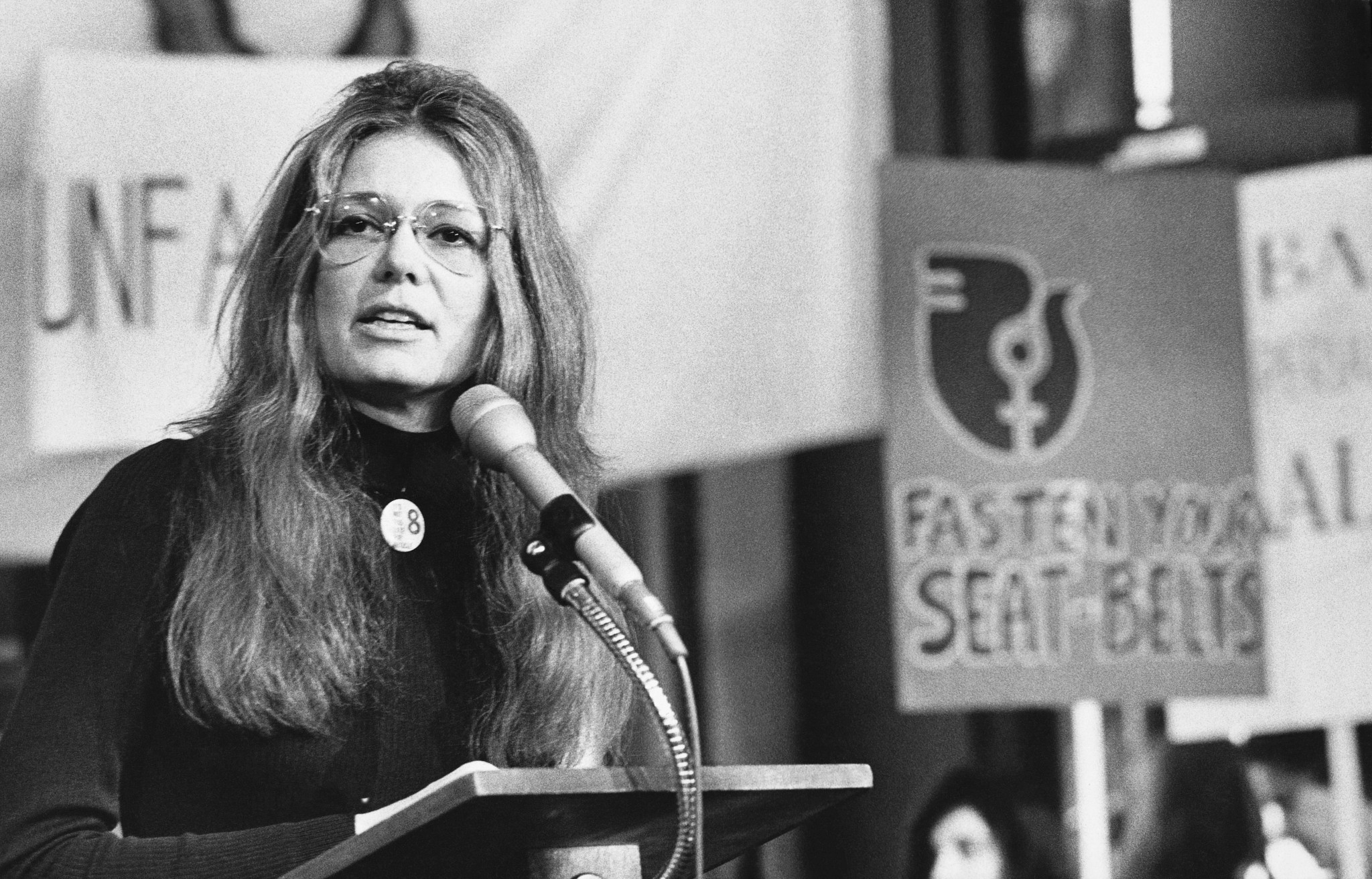 steinem giving a speech outside