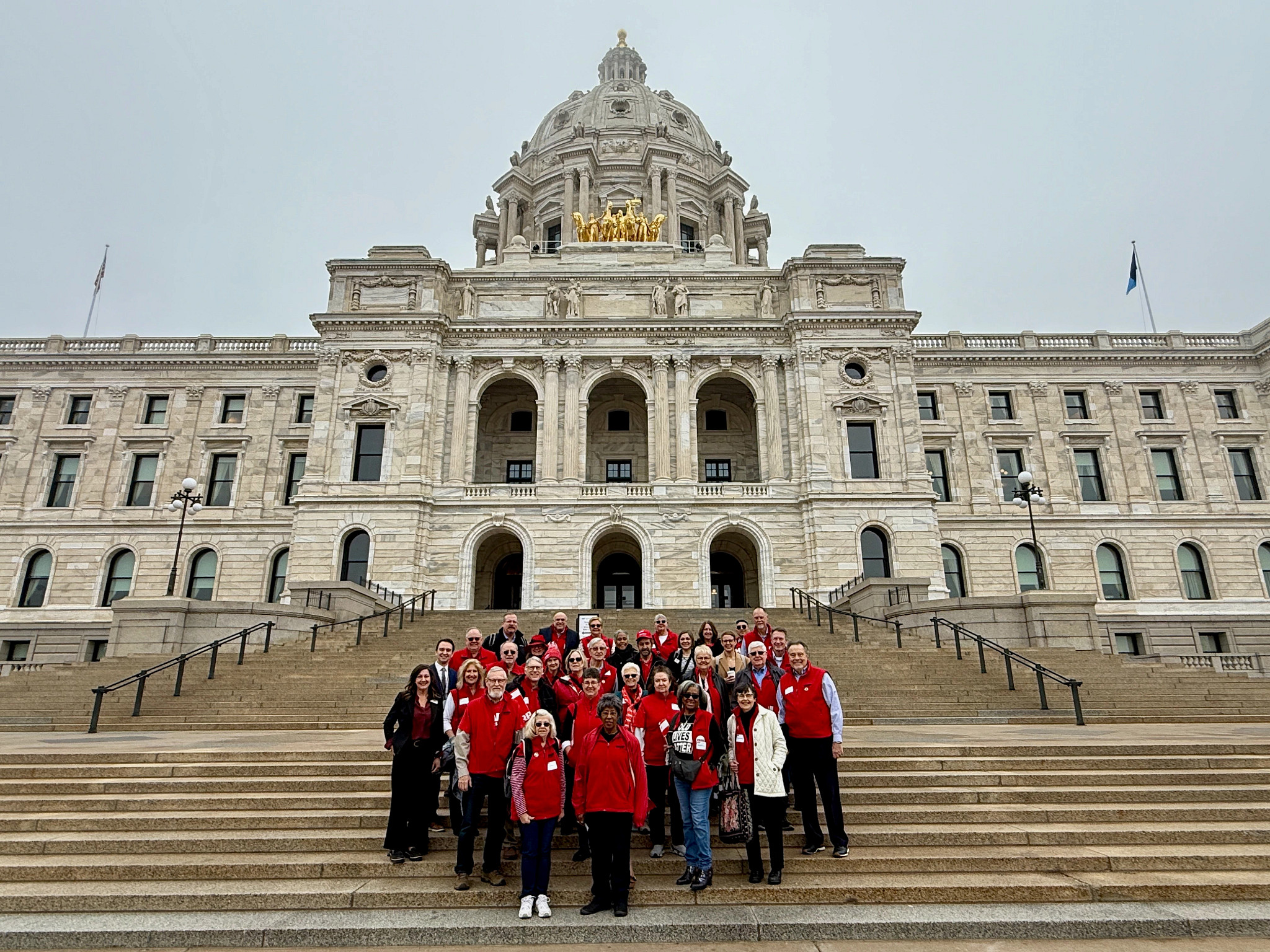 Minnesota Bans Cryptocurrency Kiosks Amid Rising Scam Losses