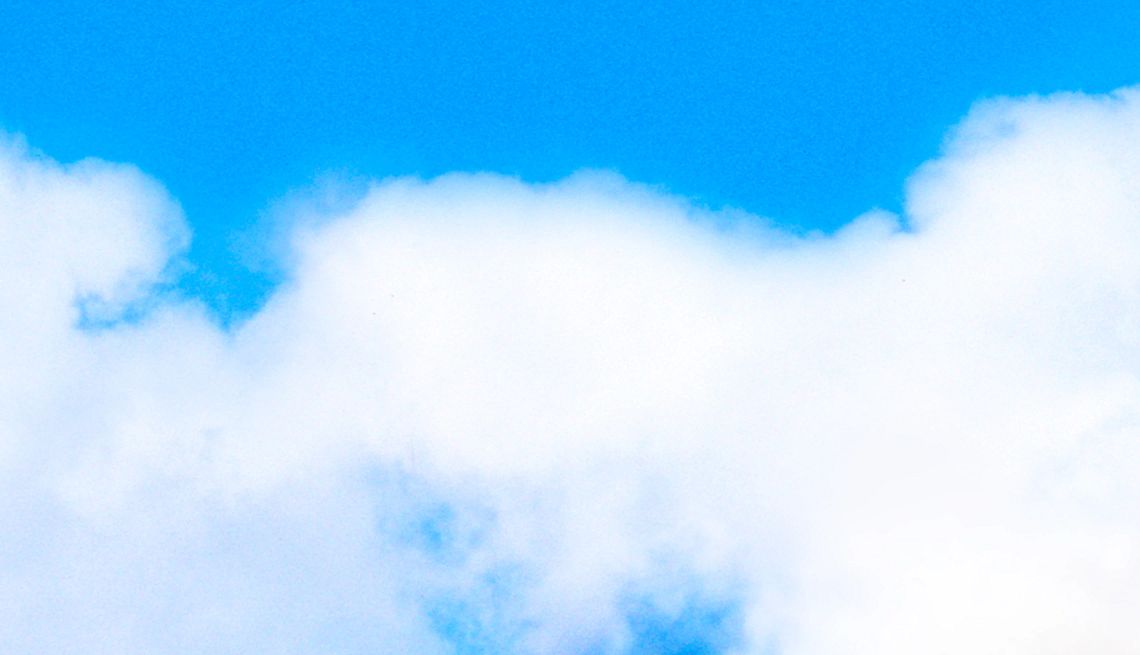 Conditions That Cause Brain Fog cloudy sky