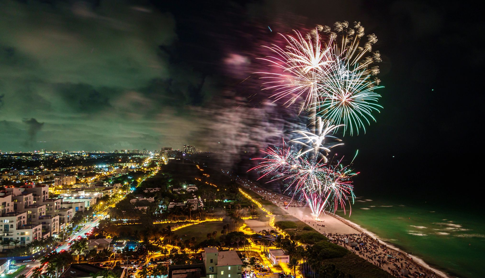 Miami Beach fireworks Fireworks explode at miami beach.