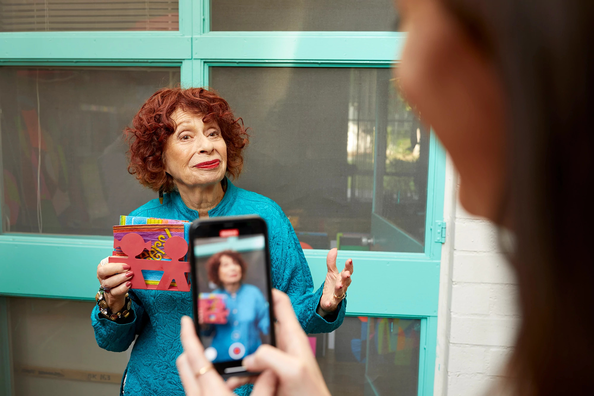 Actor Annie Korzen shooting a video for TikTok.