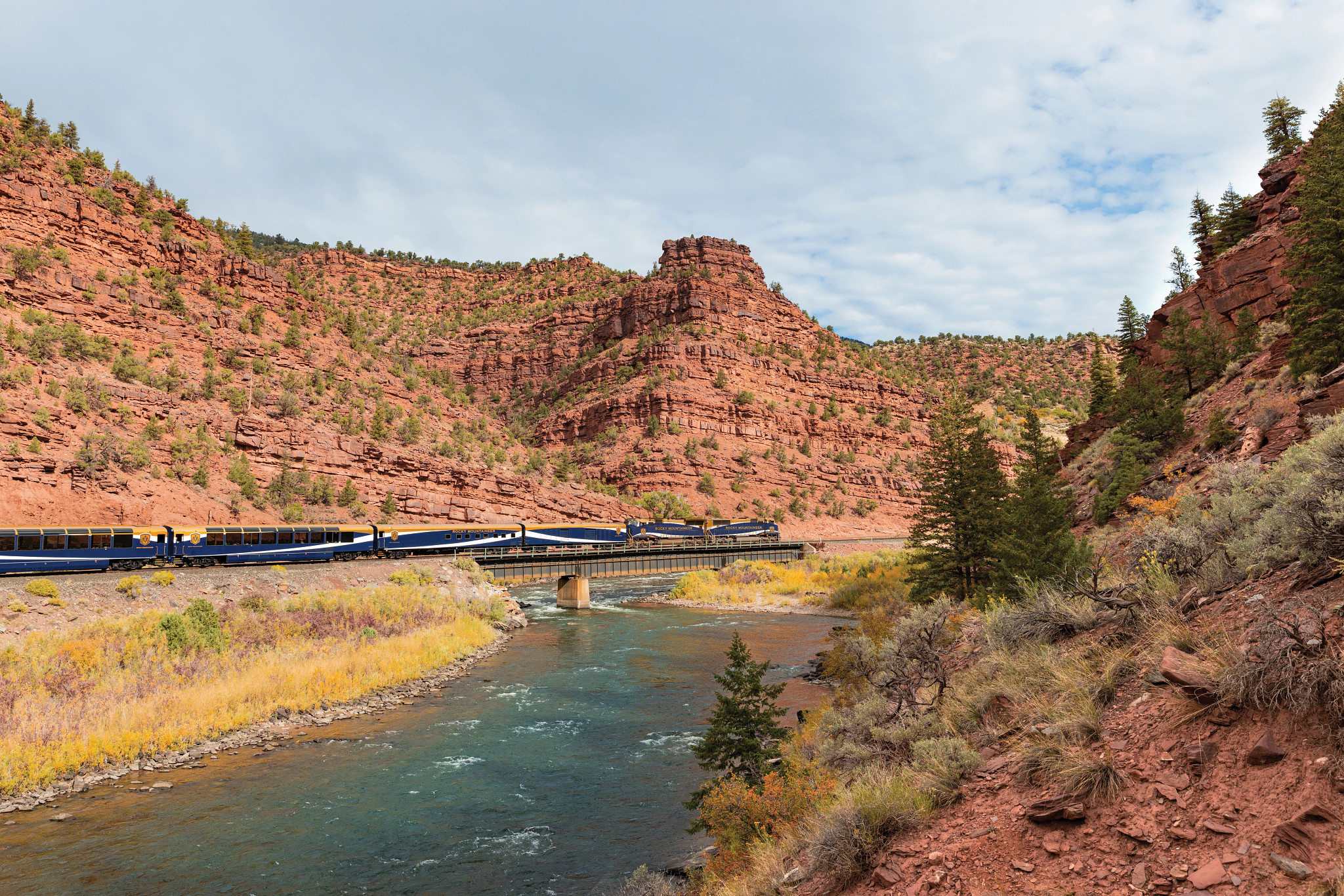 R​ocky Mountaineer’s Rockies to the Red Rocks train 