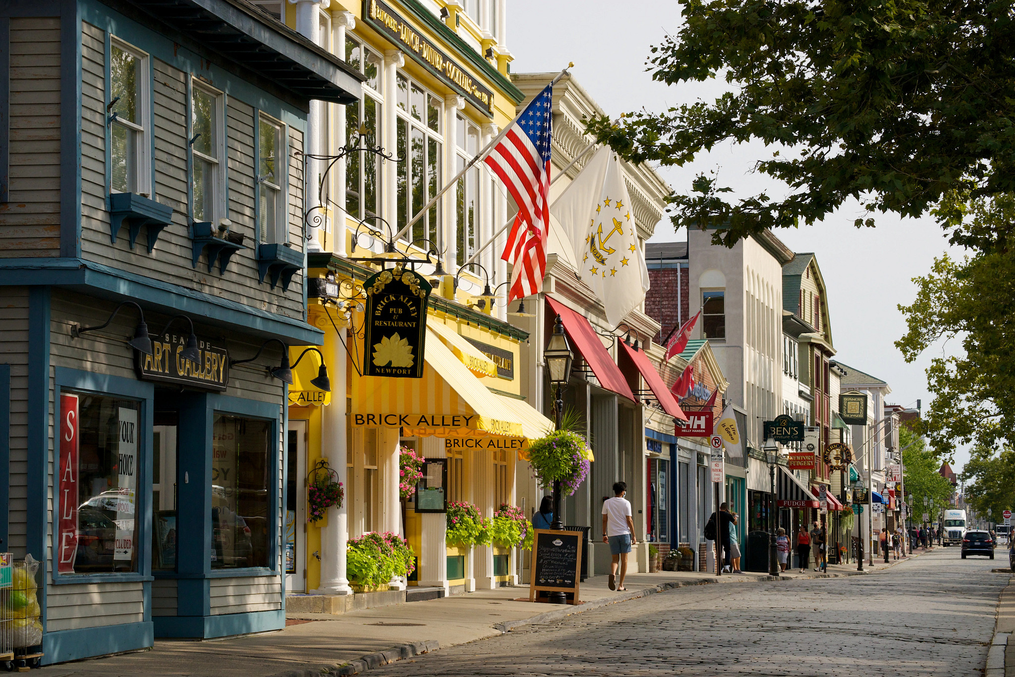 storefronts in Newport, Rhode Island