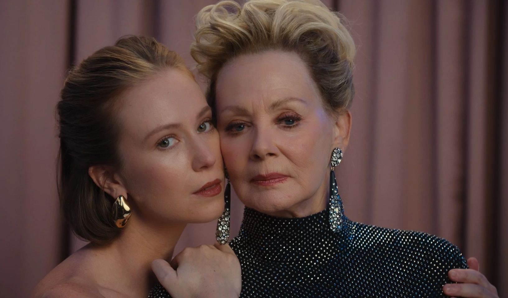 What You Need to Know About ‘Hacks’ Season 4 Hannah Einbinder and Jean Smart in season 4 of "Hacks"