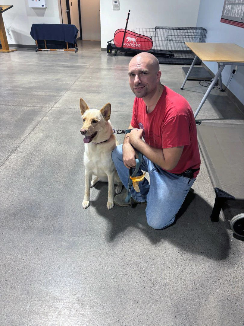a photo shows Kurt Leichtentritt and his dog Lainey