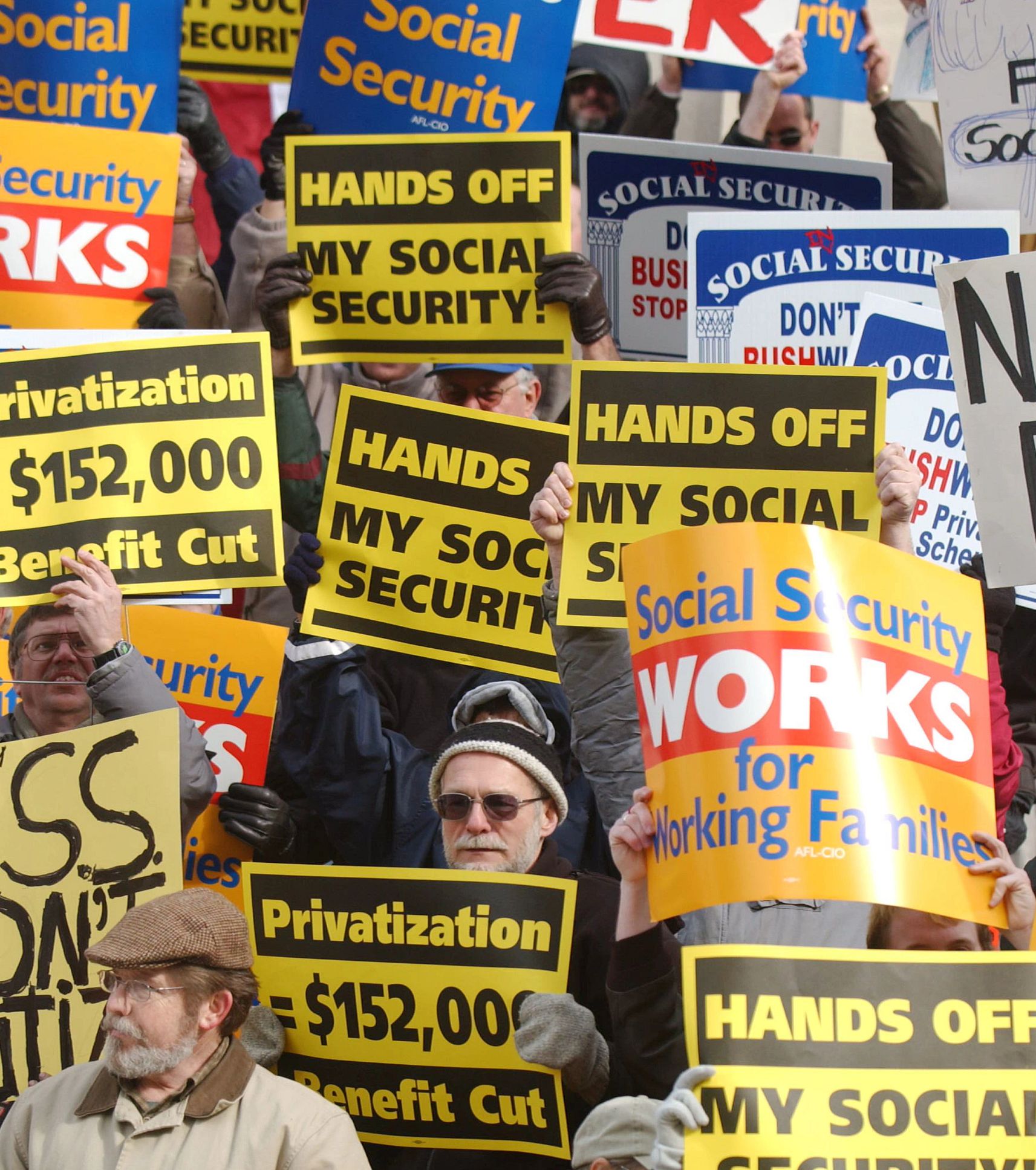 At These Key Moments, AARP Stood Up for Social Security protesters holding signs