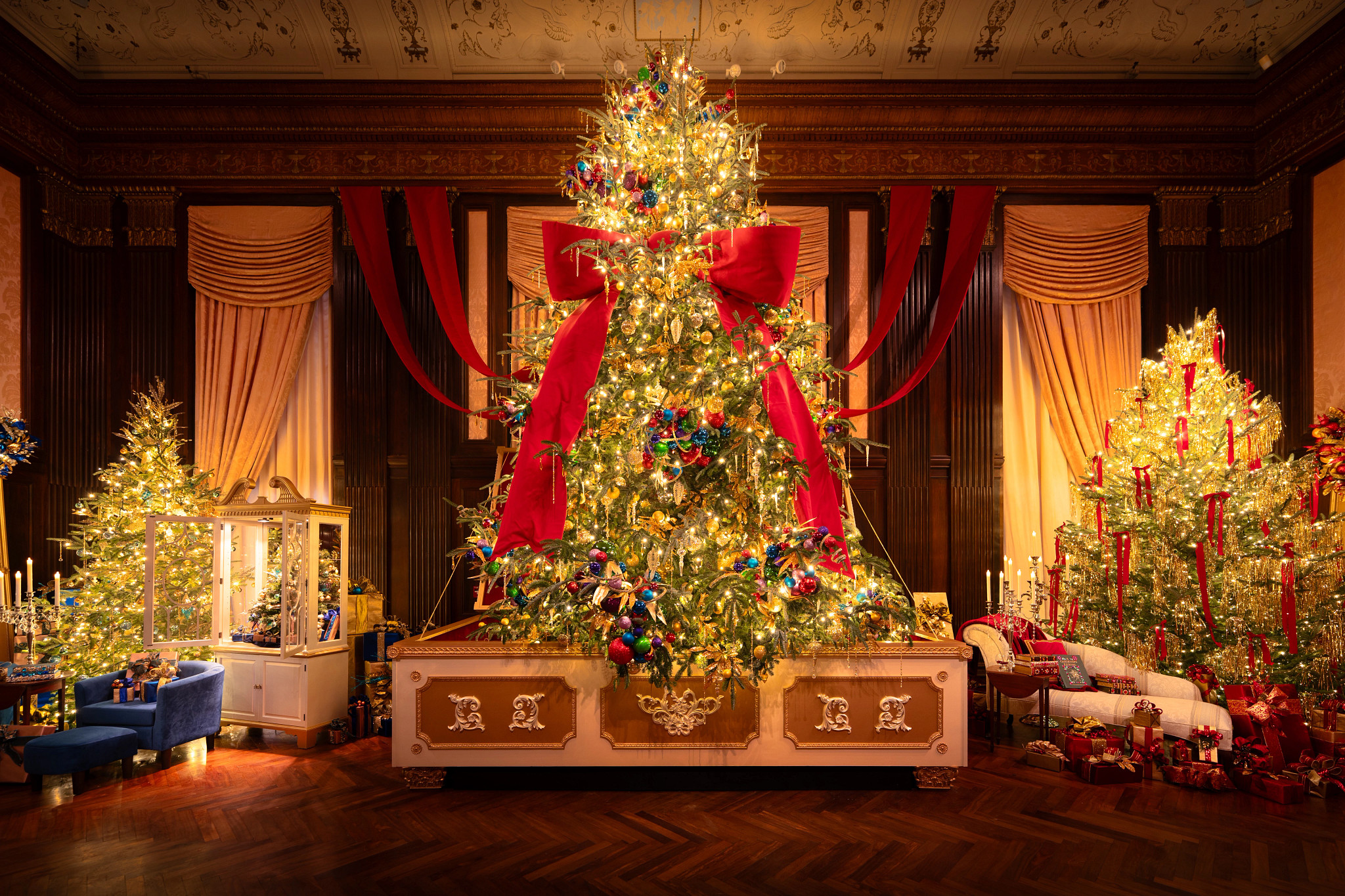 christmas trees with decorations