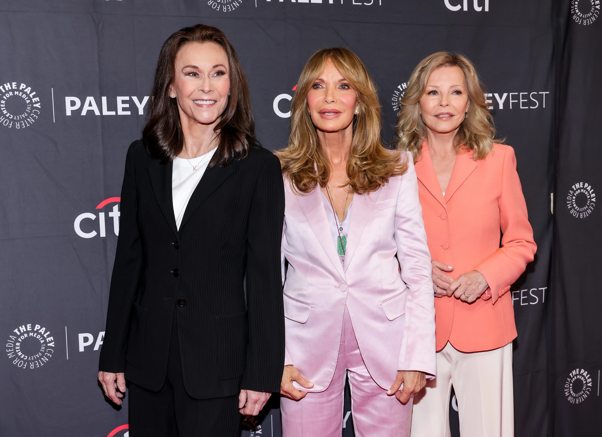 kate jackson, jaclyn smith and cheryl ladd posing together at the charlies angels anniversary celebration
