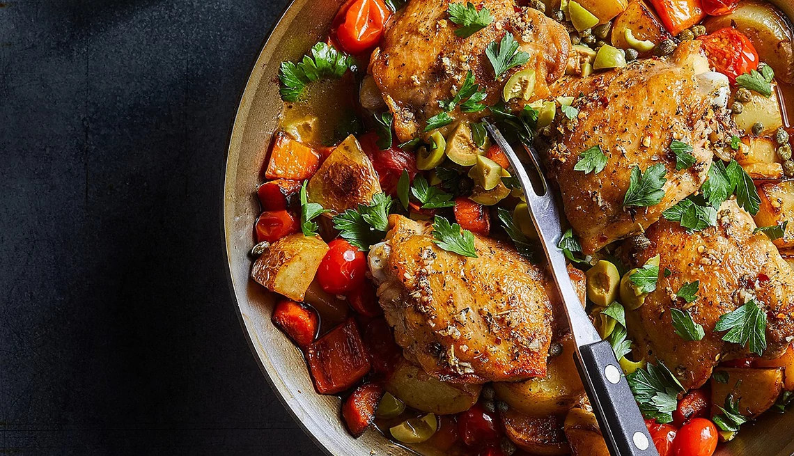 https://aarp.widen.net/content/p98i8n4ajv/jpeg/1140-sicilian-style-chicken-thighs.jpg?crop=true&anchor=0,0&q=80&color=ffffffff&u=xp0vsk&w=1140&h=655