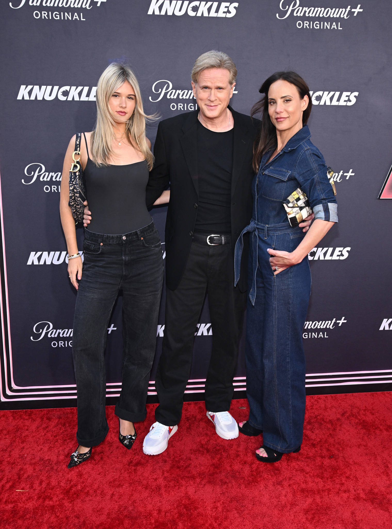 dominique elwes cary elwes and lisa marie kubikoff posing together