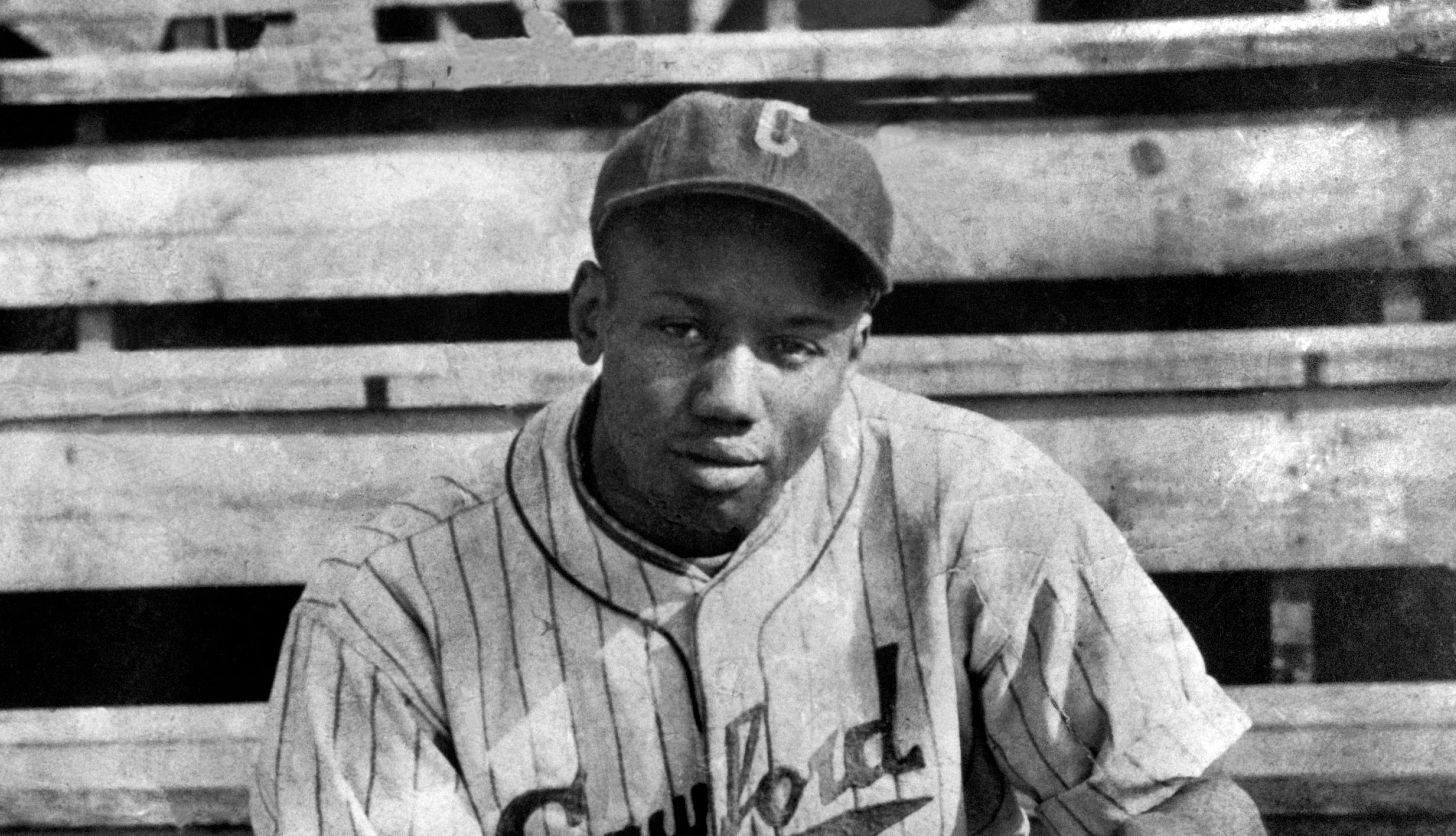 Negro Leagues star Josh Gibson recognized as career batting leader josh gibson in a baseball uniform