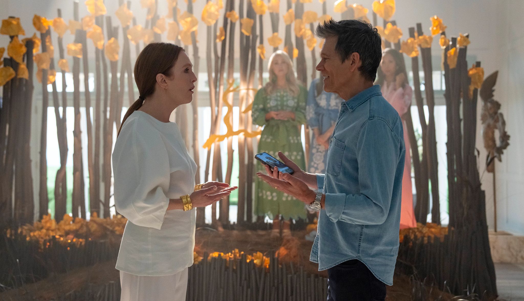 Summer TV Preview 2025 Julianne Moore and Kevin Bacon in 'Sirens'