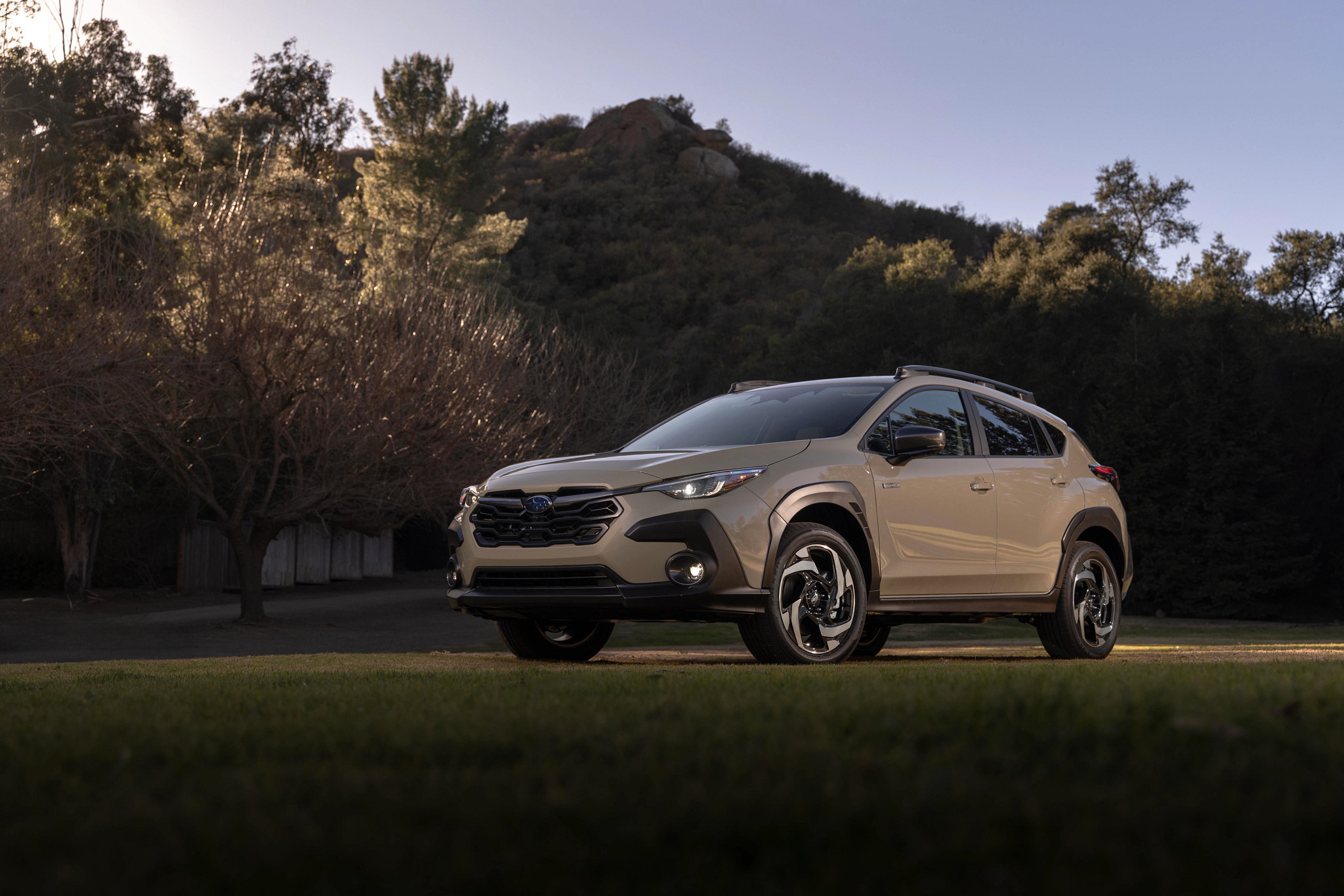 a SUV Subaru Crosstrek is shown in a photo