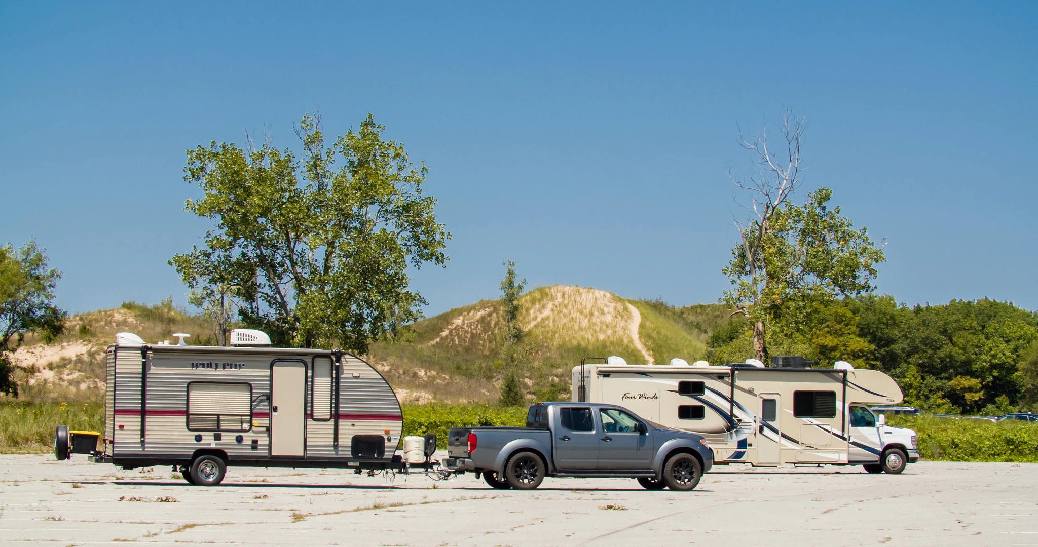 dos casas rodantes en el Parque Estatal Indiana Dunes