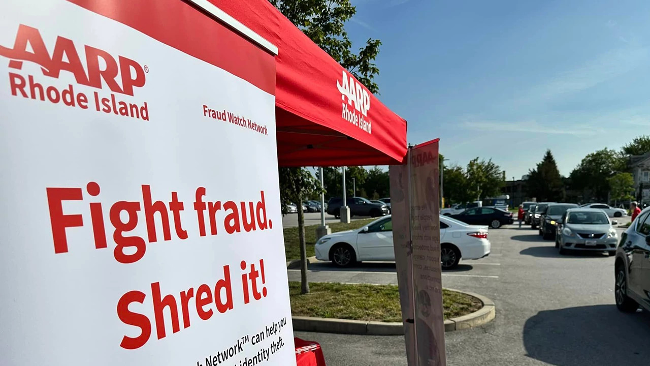 Fight Fraud Sign