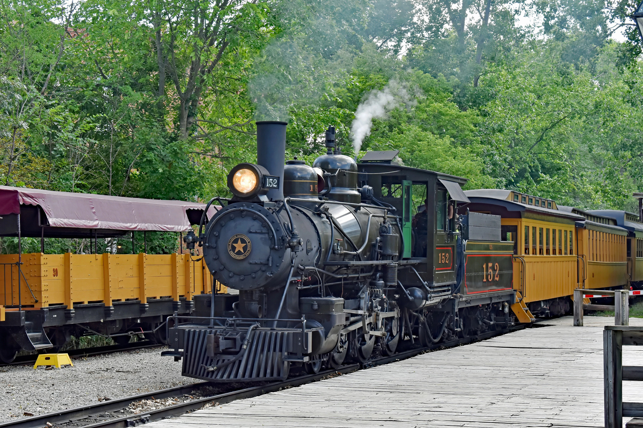 a train engine stopped at a station