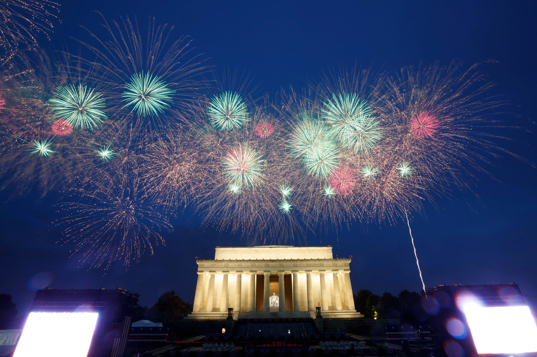 Fireworks explode over the Lincoln Memorial