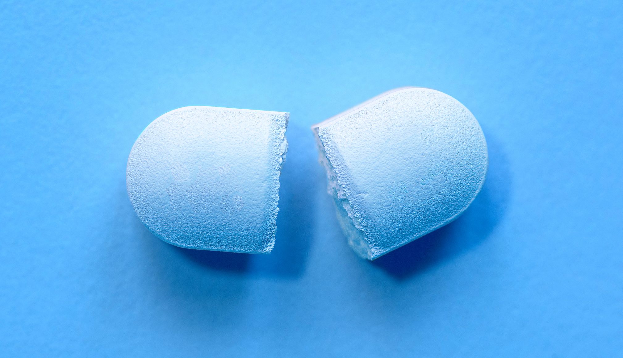Pill Splitting pill split in half