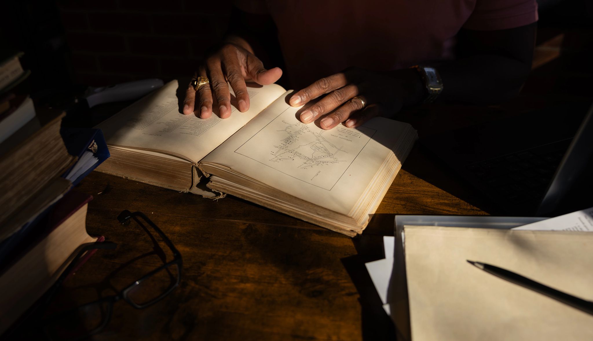 Search for Lost History mural honoring an enslaved man named Fortune