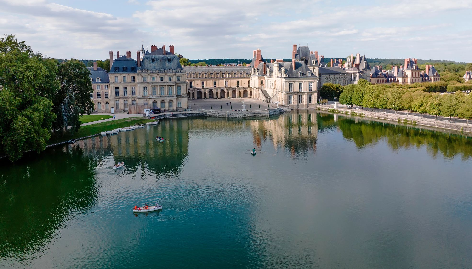 Napoleon would escape to the countryside at Château de Fontainebleau  aerial view of Château de Fontainebleau
