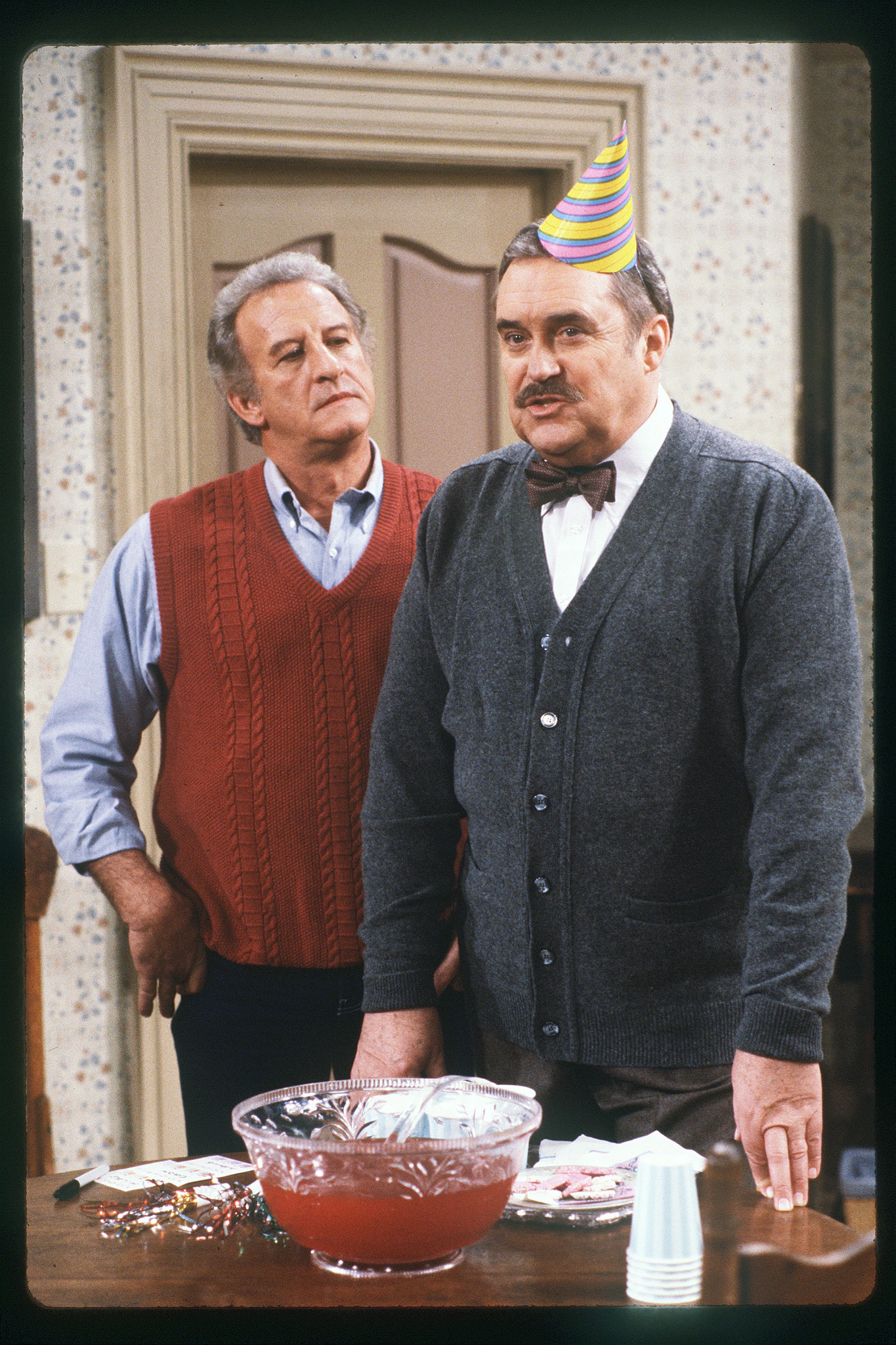 Bob Uecker, left, in a 1985 episode of 'Mr. Belvedere'