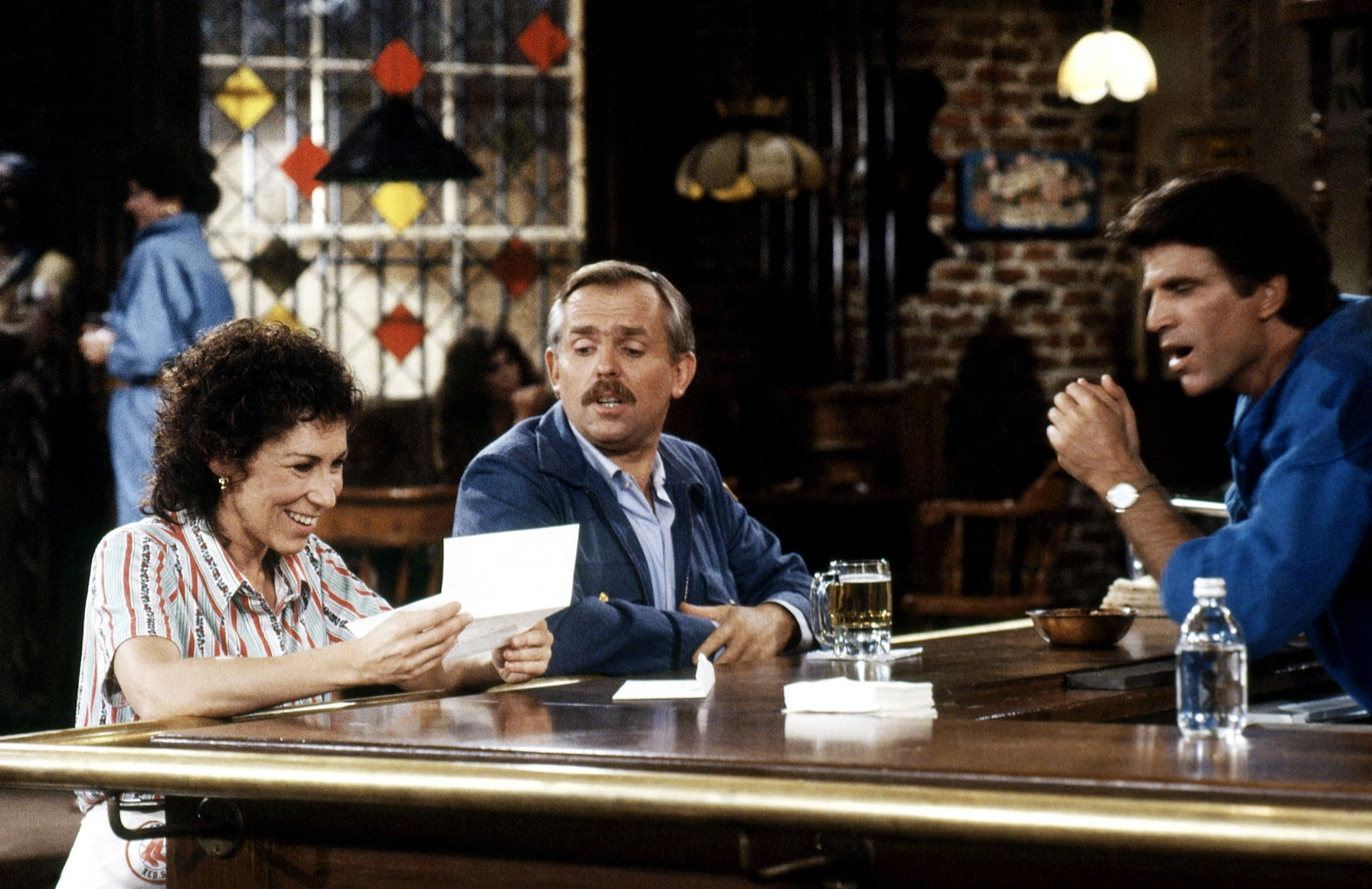 rhea perlman as carla on cheers