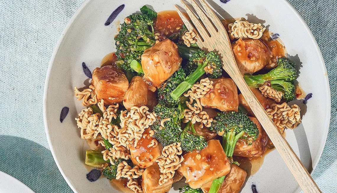 https://aarp.widen.net/content/xf7psv4wnw/jpeg/1140-sweet-sour-chicken-broccoli.jpg?crop=true&anchor=0,0&q=80&color=ffffffff&u=xp0vsk&w=1140&h=655