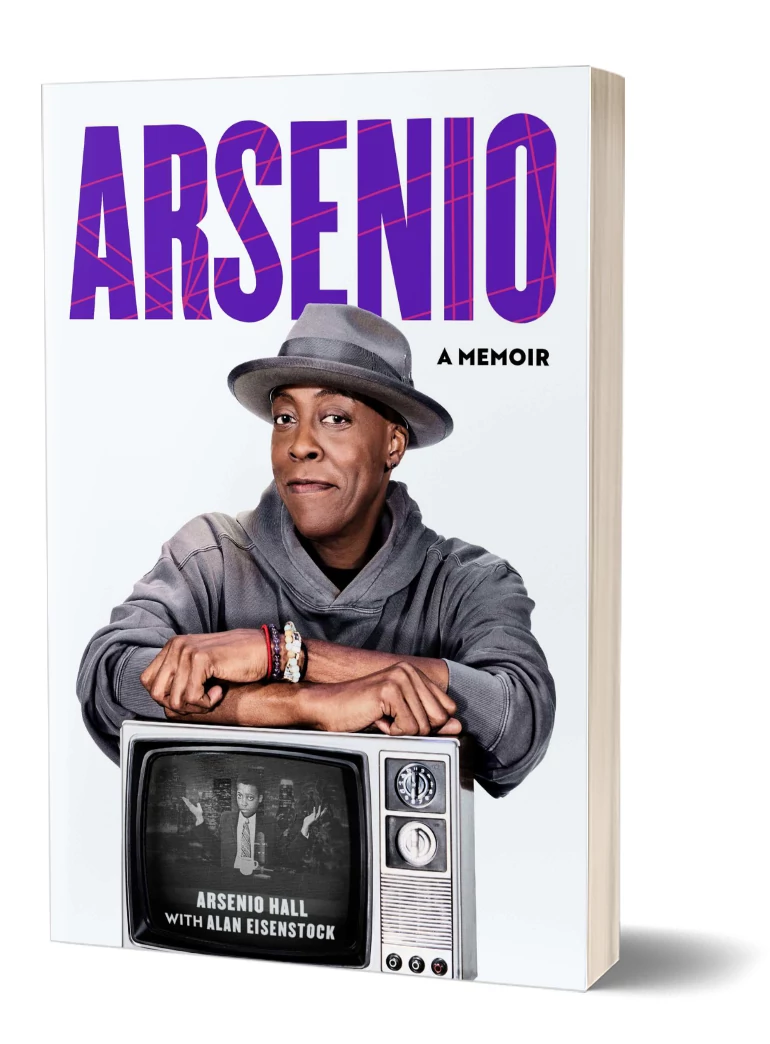 the cover of arsenio a memoir by arsenio hall