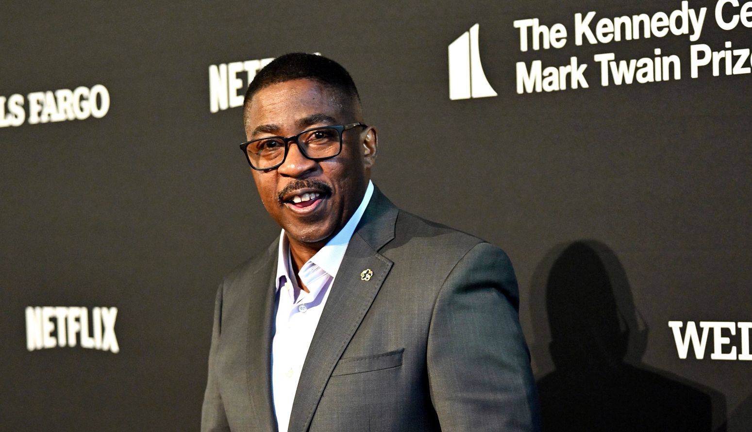 Keith Robinson at the 25th Annual Mark Twain Prize For American Humor honoring Kevin Hart Comedian Keith Robinson on the red carpet at the Mark Twain Prize for American Humor honoring Kevin Hart