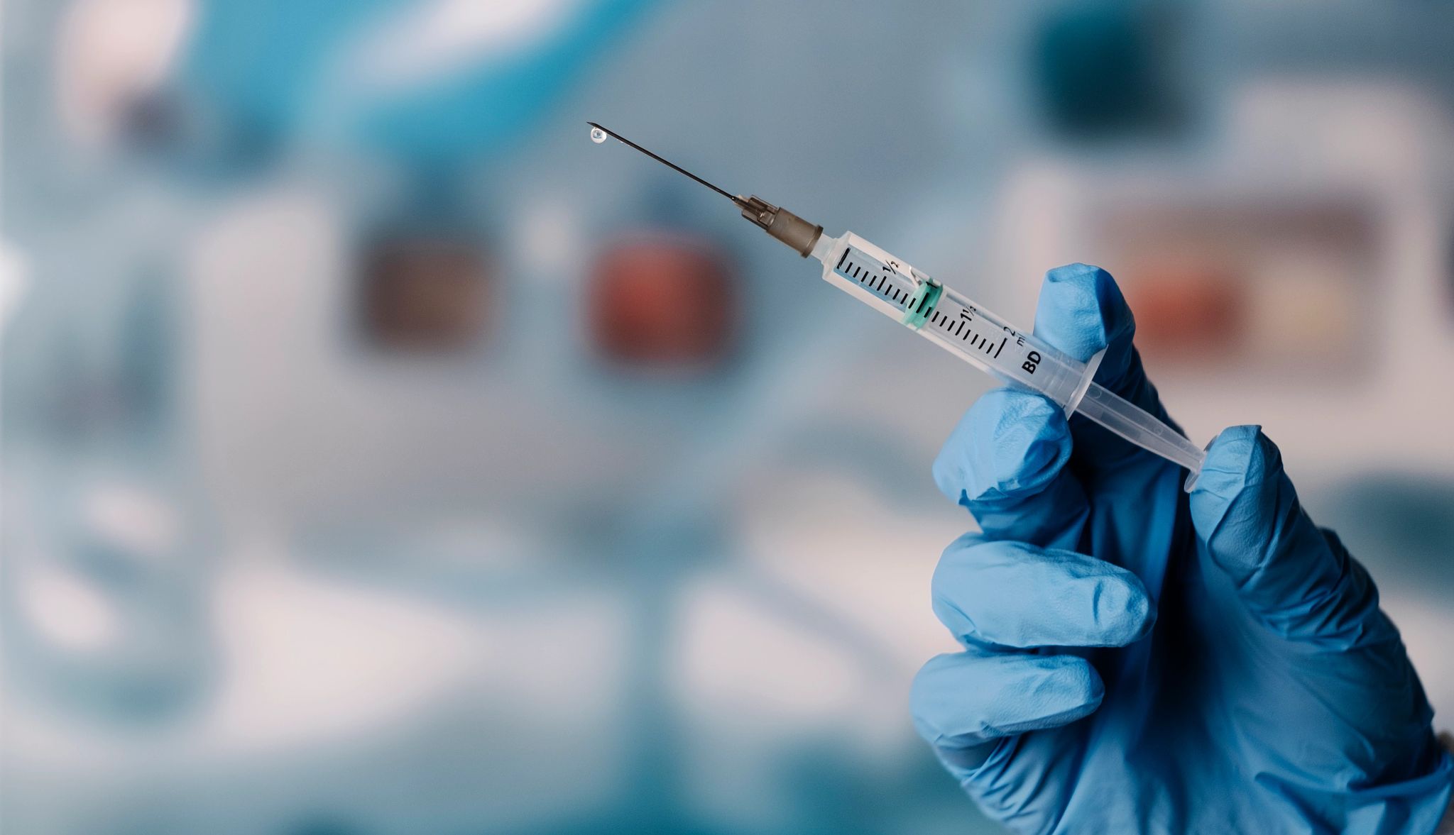 Vaccine Smart Guide syringe